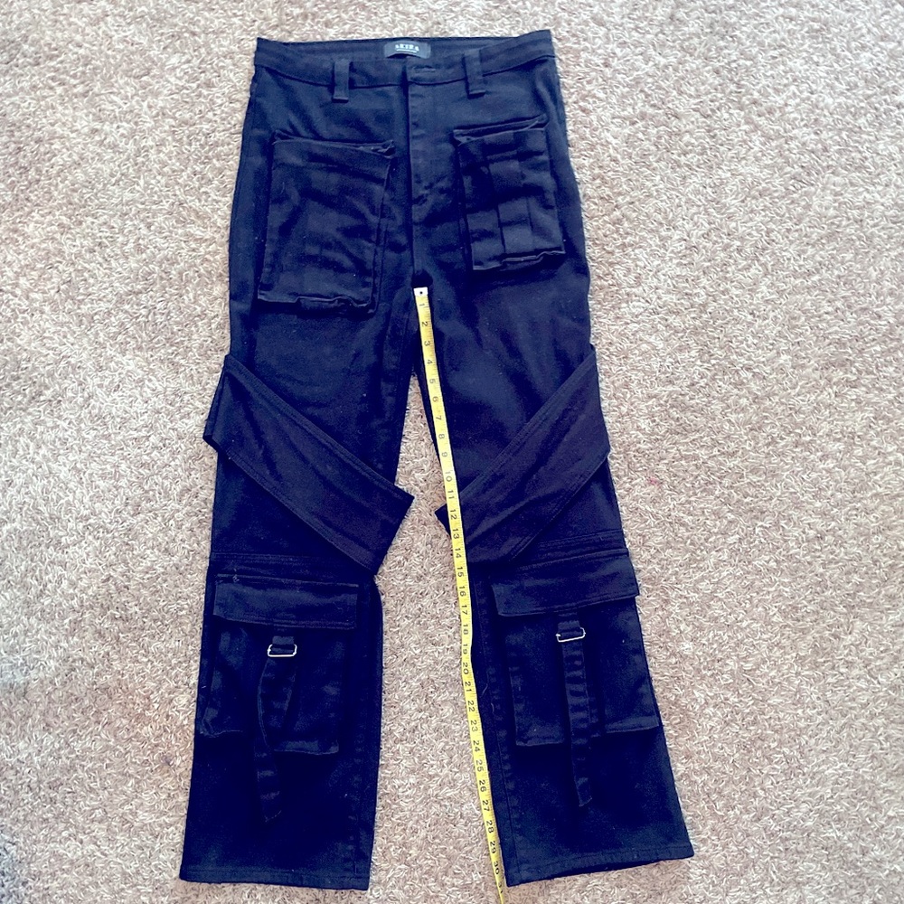 AKIRA black cargo jeans